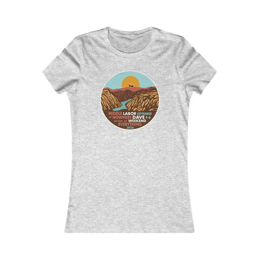 Middle of Nowhere Gorge 2026 Woman's Cut Tee