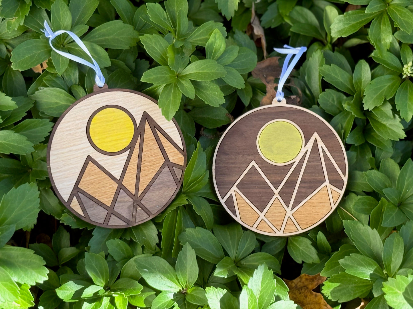 *SET Geometric Mountains Ornament (2)